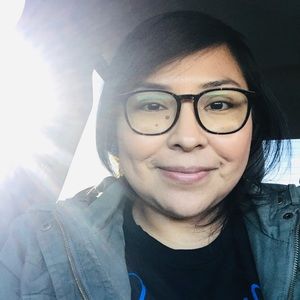 Meet your Posher, April